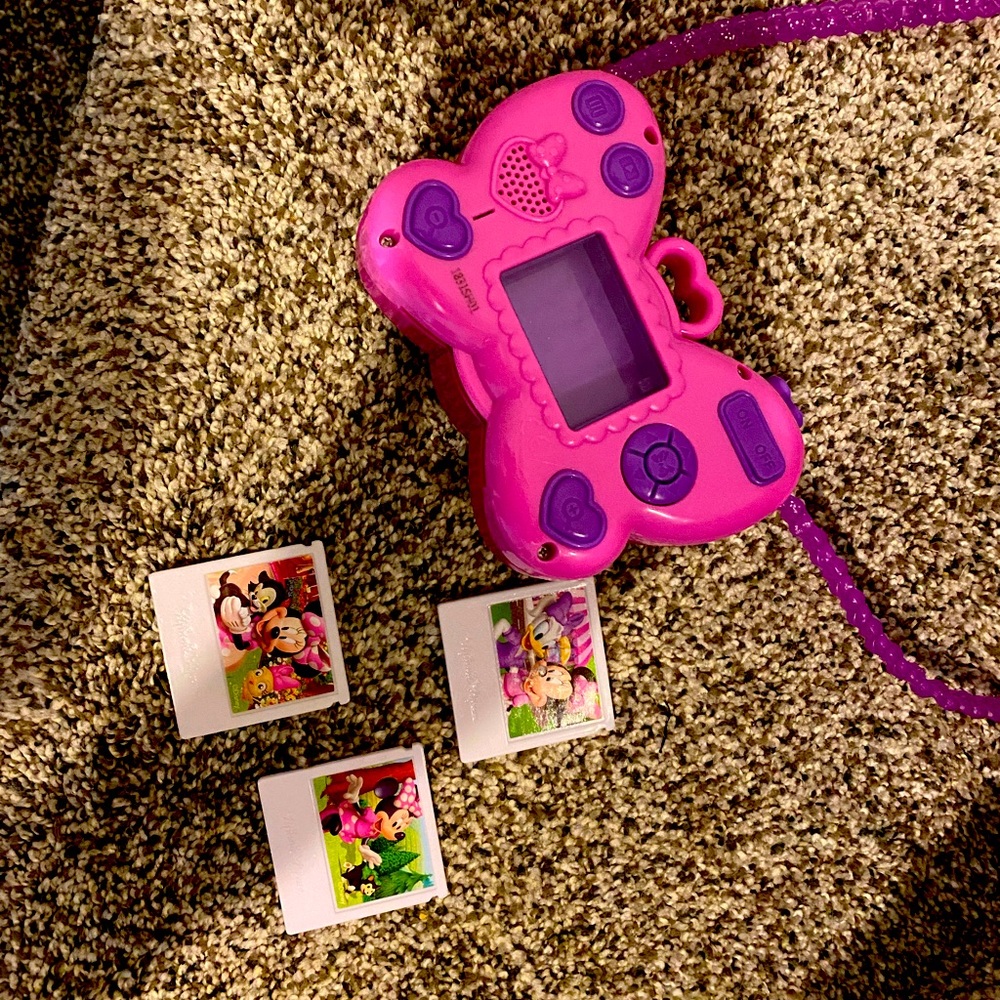 Minnie “Picture Perfect” Camera - Picture 2 of 3